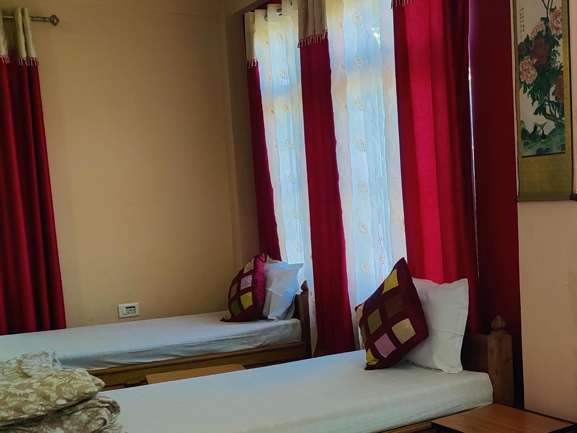 The Shire Kalimpong Hotel Bagian luar foto